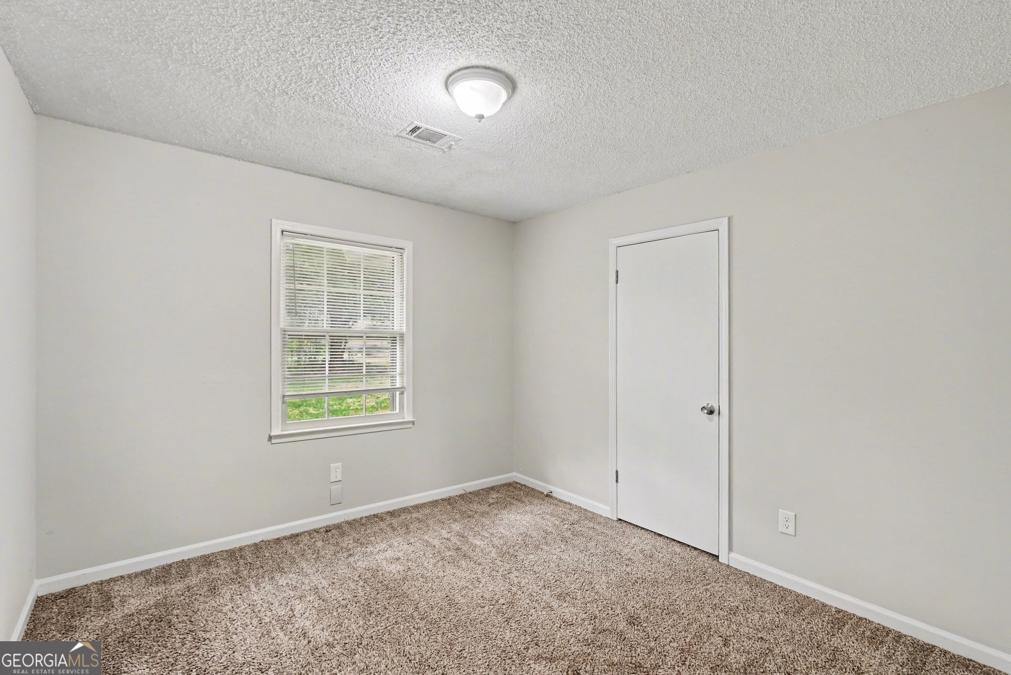 4500 Nebo Road Property Photo 11
