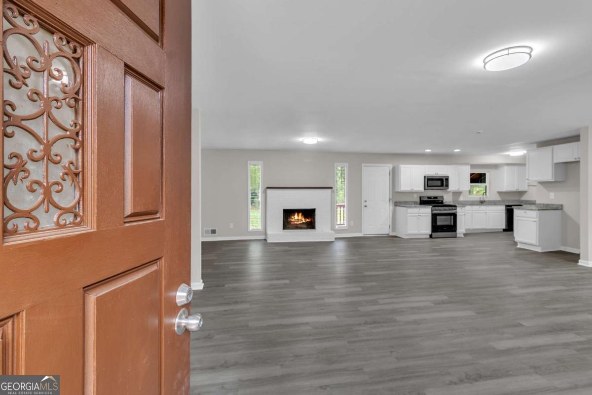 5521 E Wind Drive Sw Property Photo 5