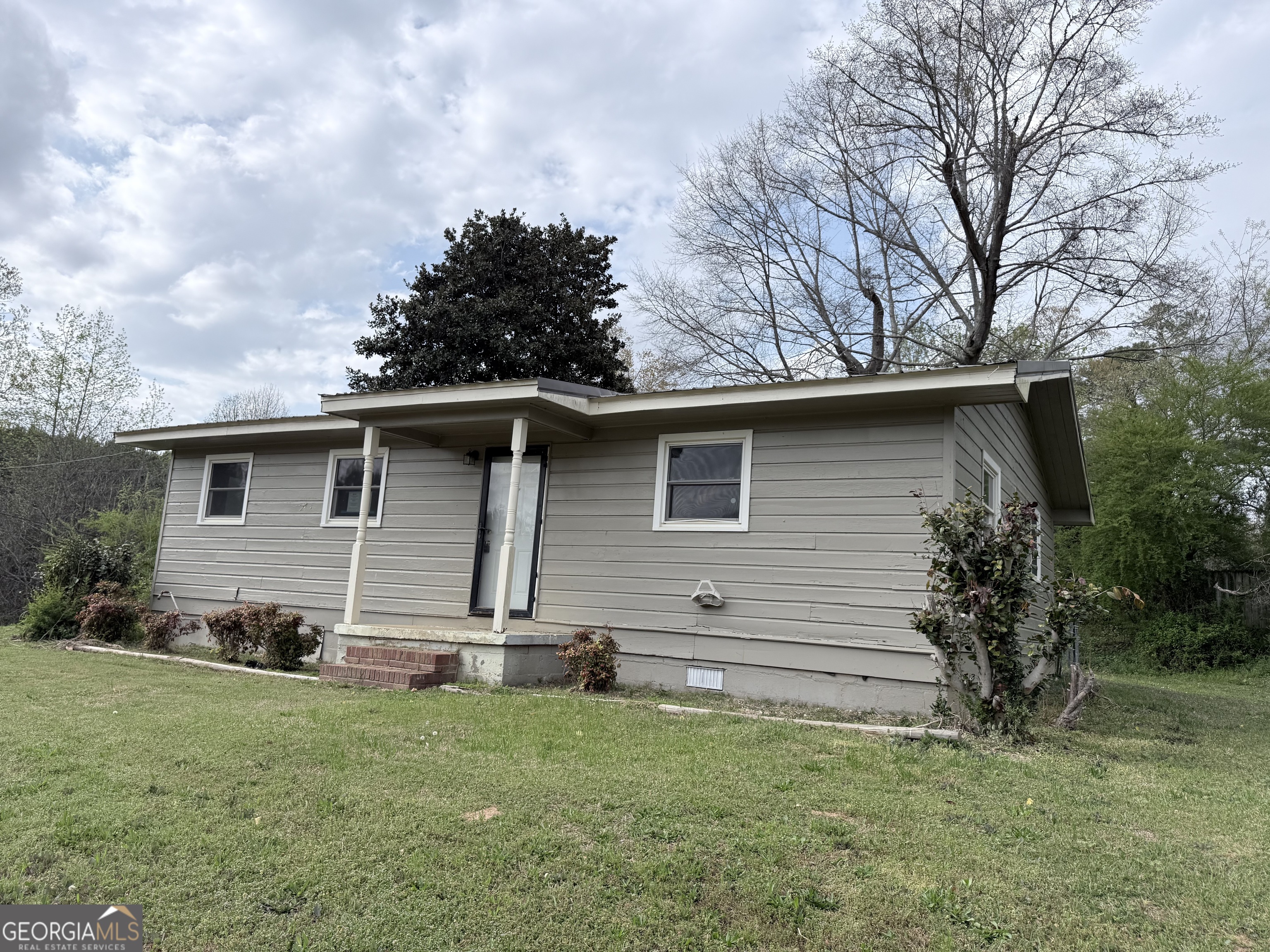 605 Perryman Bridge Road Property Photo 1