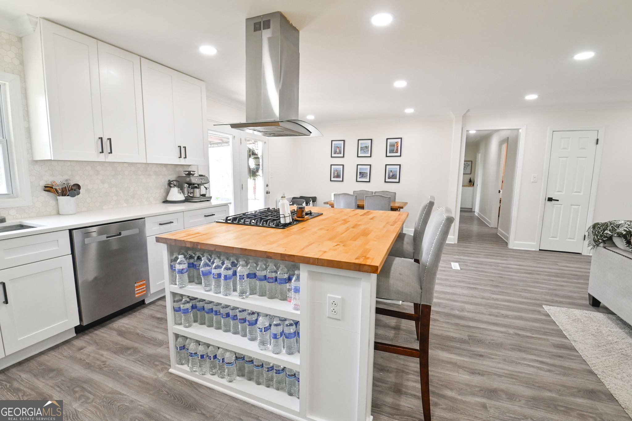 150 Sims Street Property Photo 17