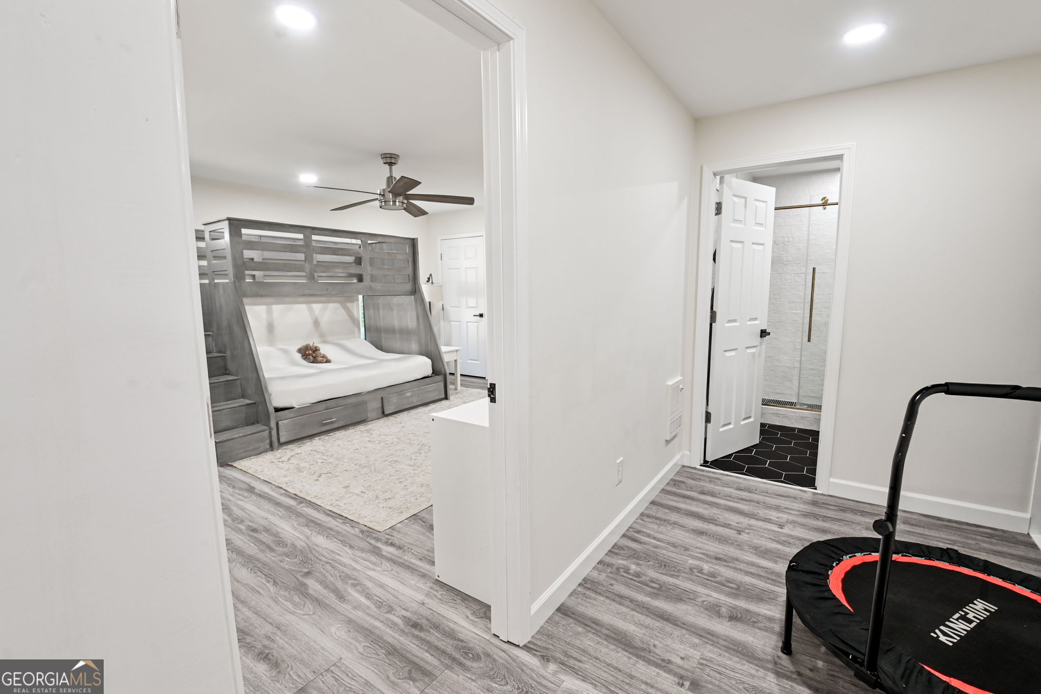 150 Sims Street Property Photo 28