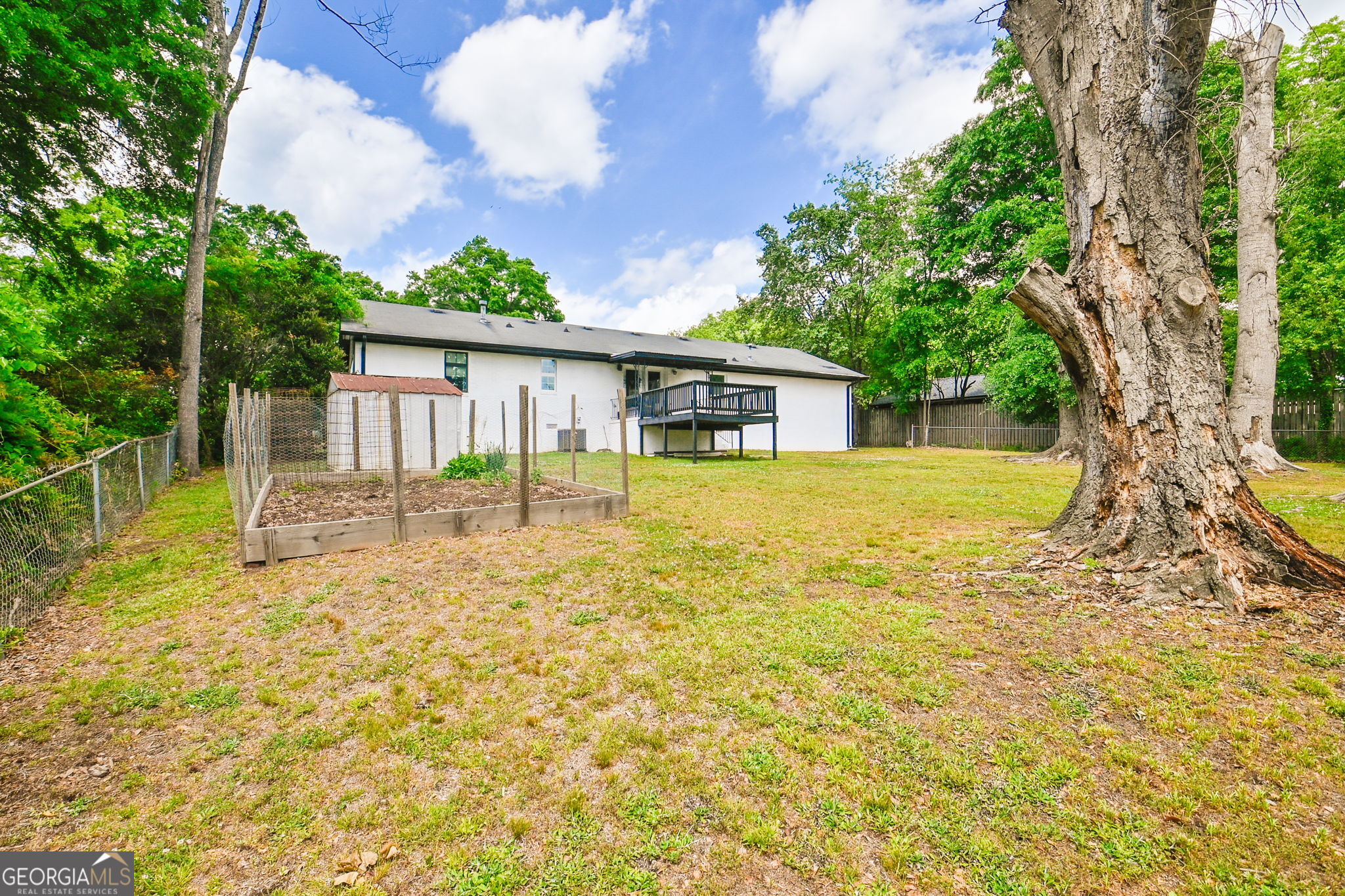 150 Sims Street Property Photo 53