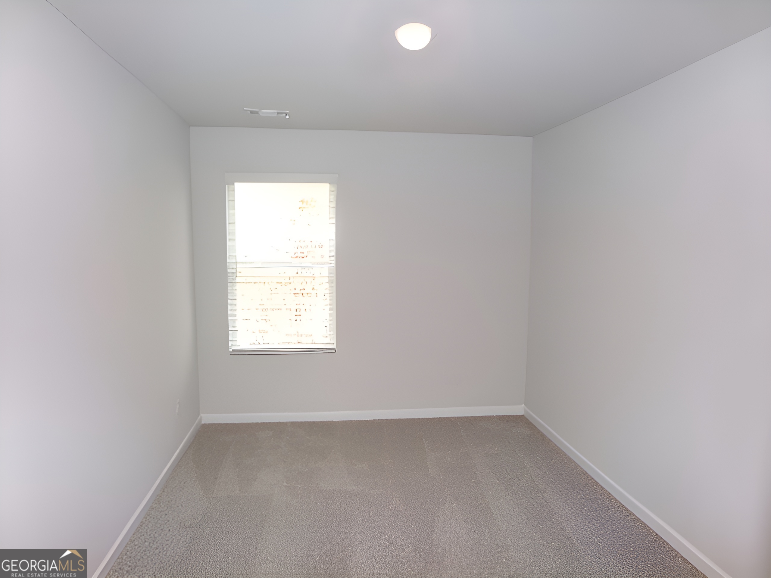 318 Nw Oakwood Drive Property Photo 6