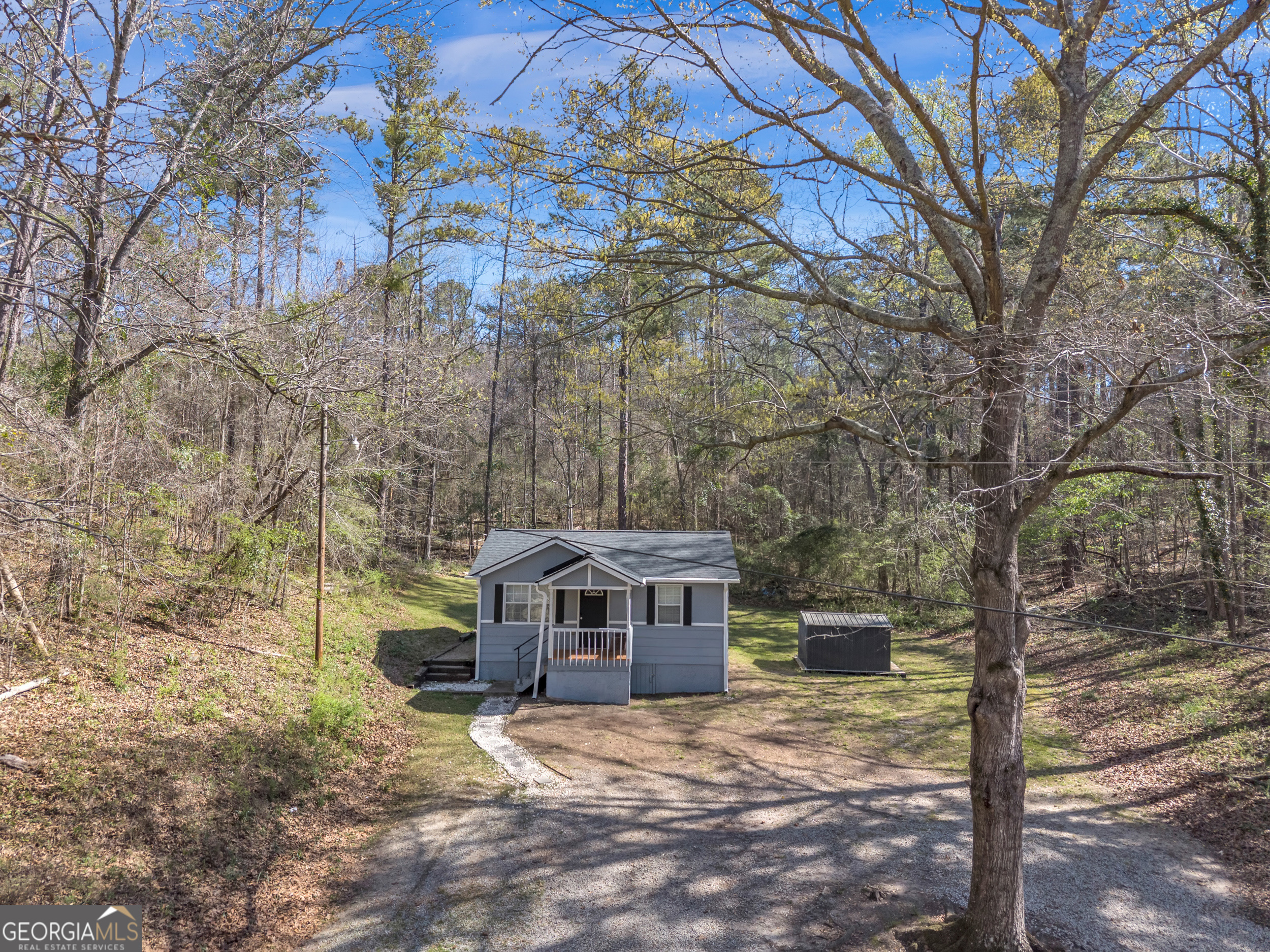1786 Richard Road Ne Property Photo 4