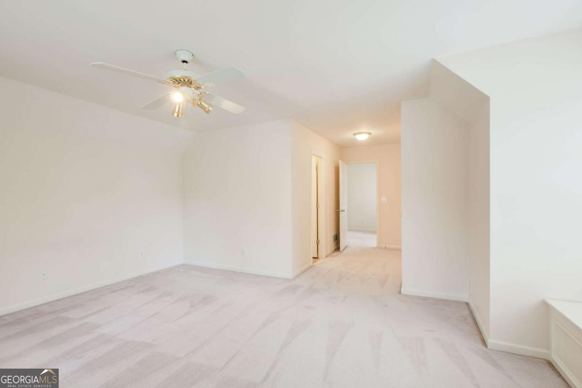 940 Waters Reach Court Property Photo 50