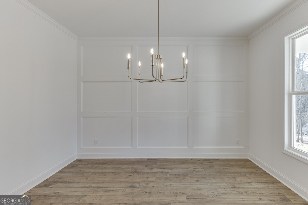 929 Lakeview Property Photo 5