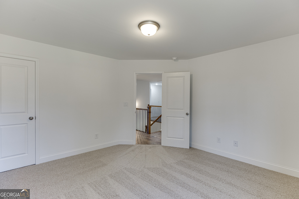 929 Lakeview Property Photo 28