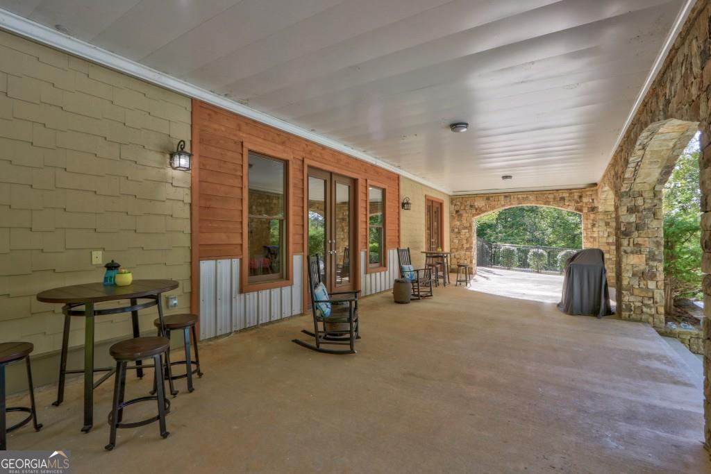 6190 Crestline Drive Property Photo 16