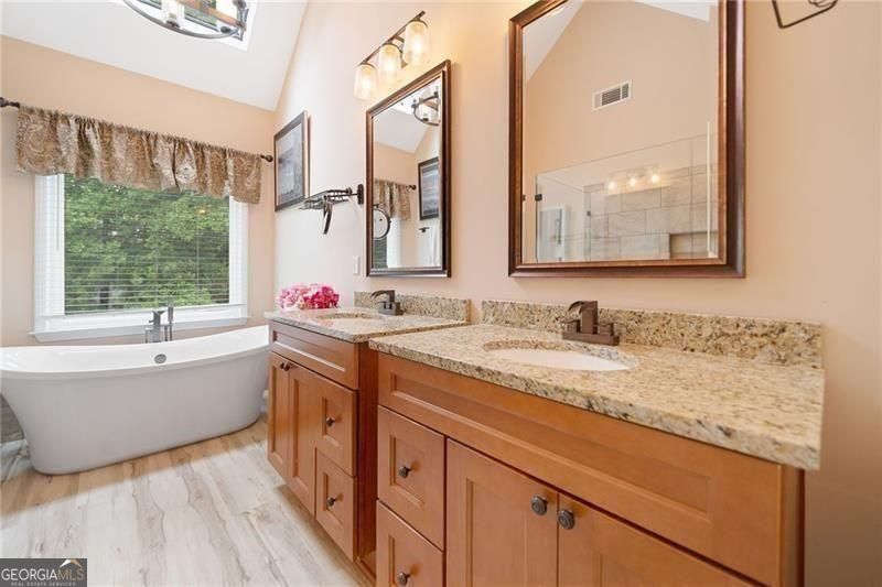 5711 Brynwood Circle Nw Property Photo 17