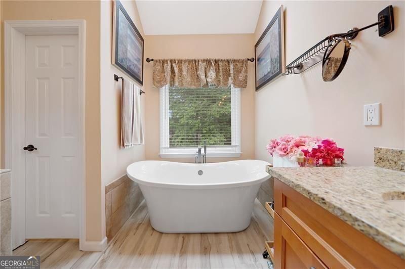 5711 Brynwood Circle Nw Property Photo 18