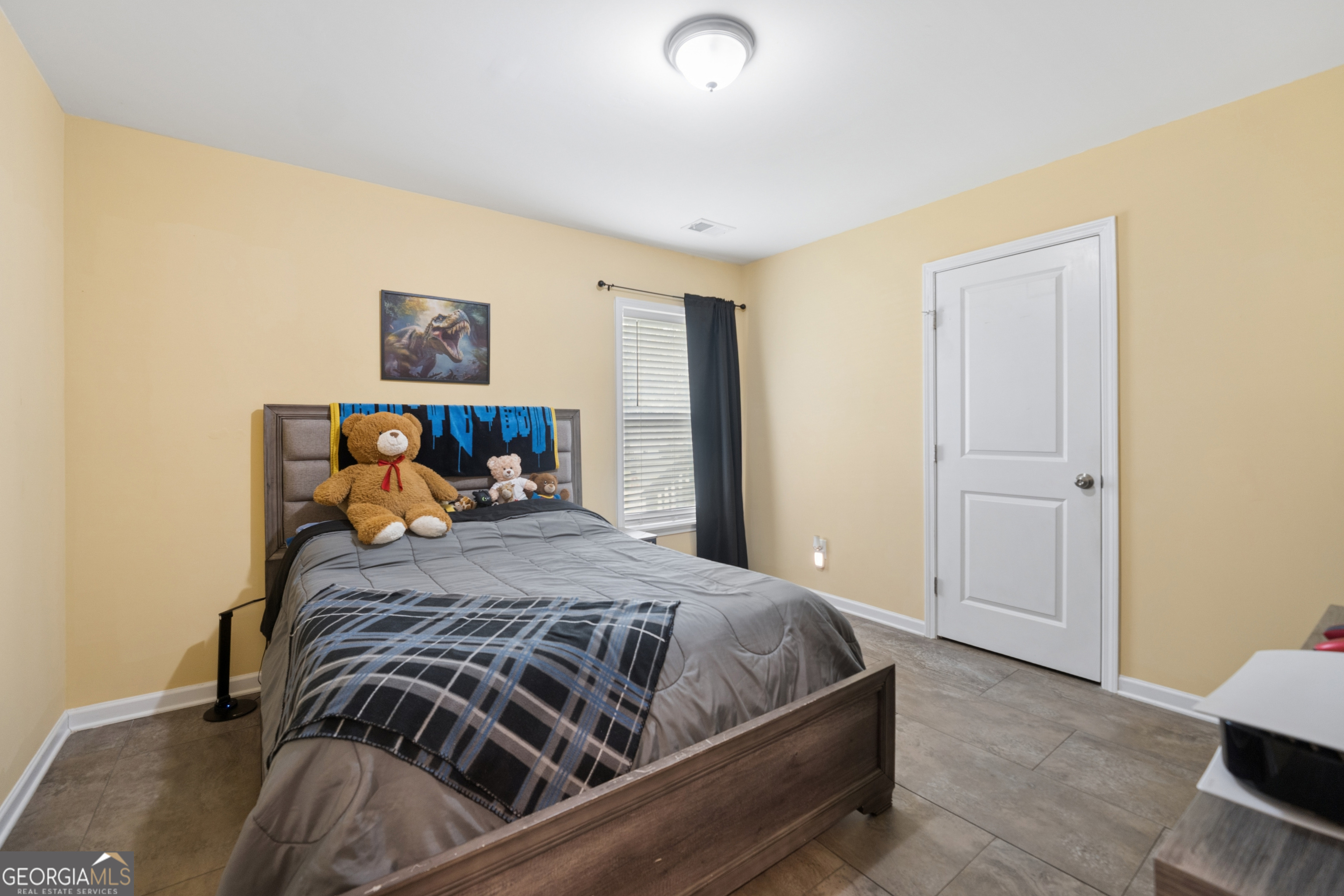 982 Green Meadow Drive Property Photo 15
