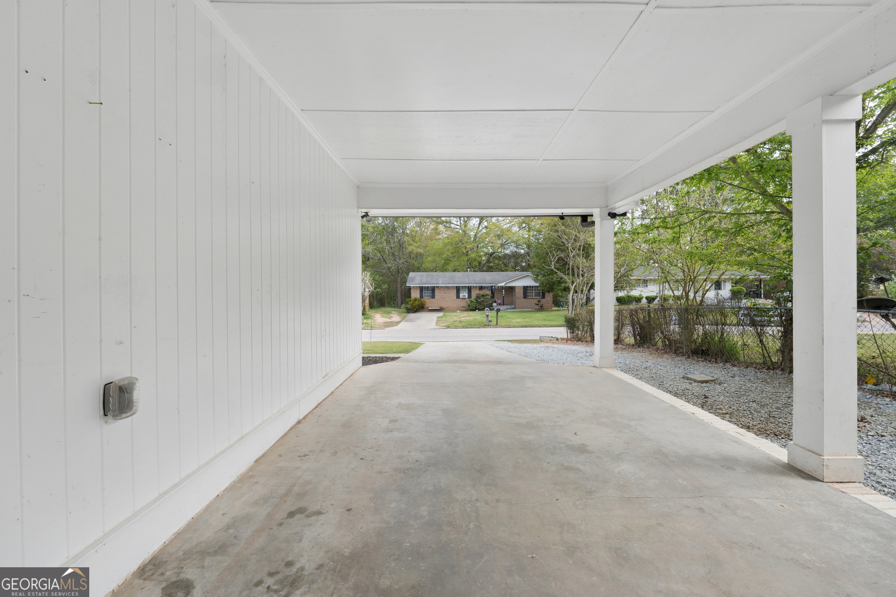 982 Green Meadow Drive Property Photo 21