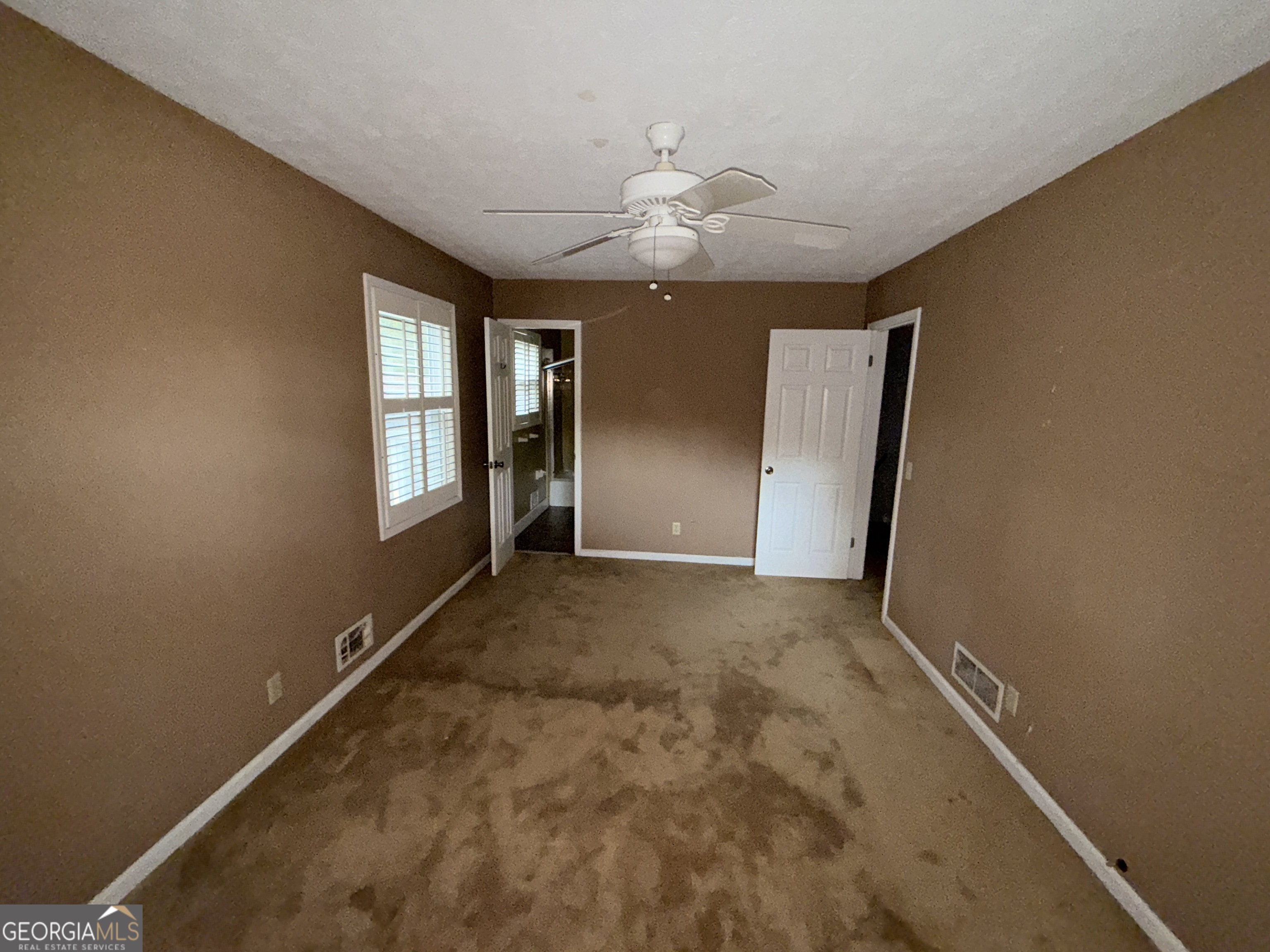 2153 Kings Forest Drive Property Photo 15