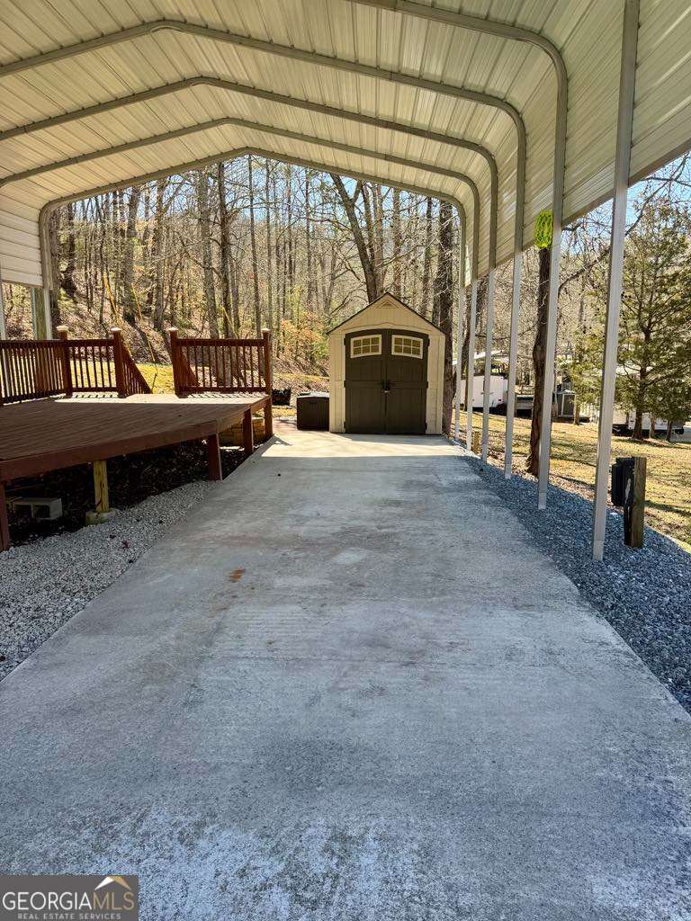 63 Peaceful Loop Property Photo 3