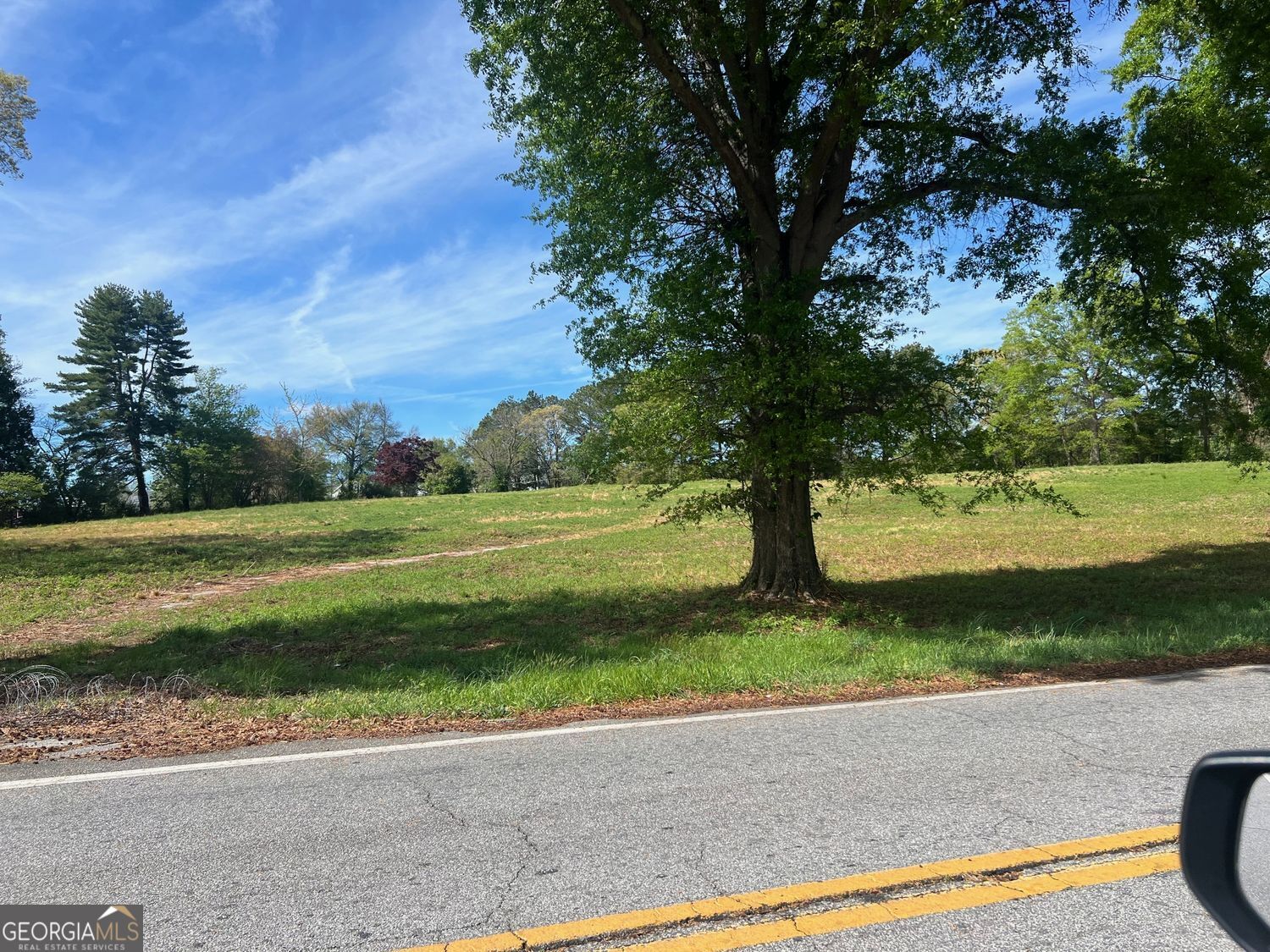 613 Midway Road Property Photo 1
