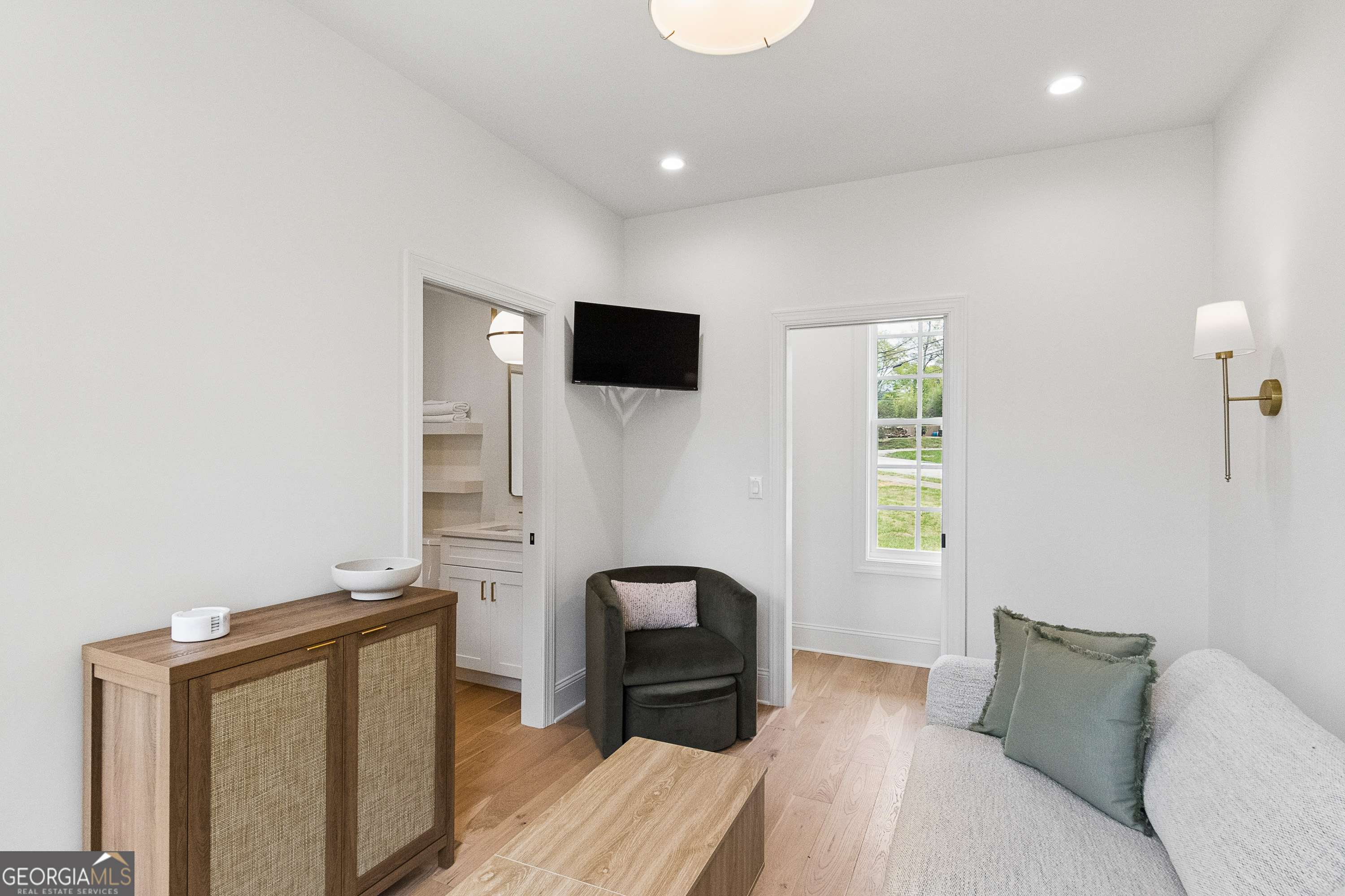 11 Bourbon Street Property Photo 18