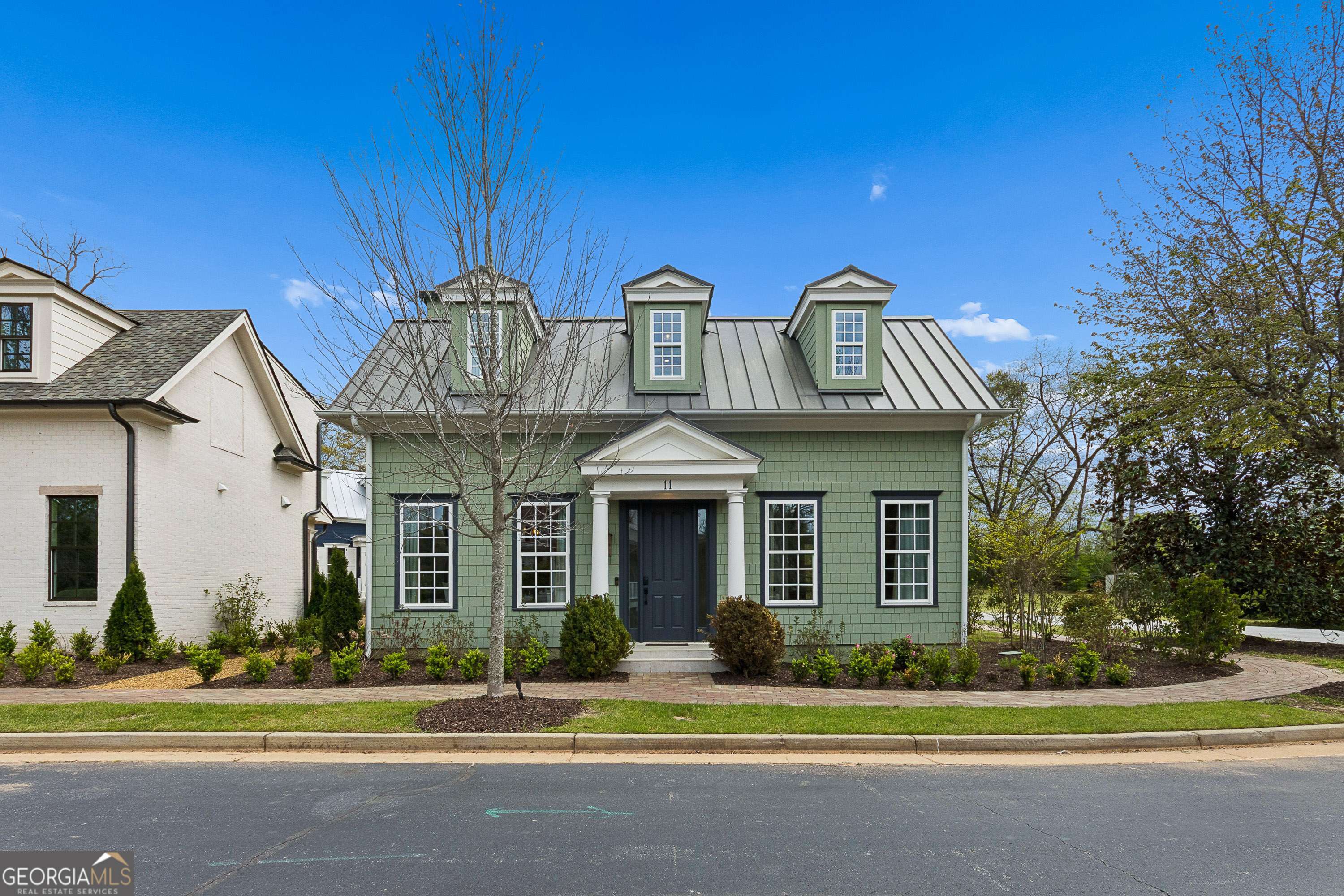 11 Bourbon Street Property Photo 44