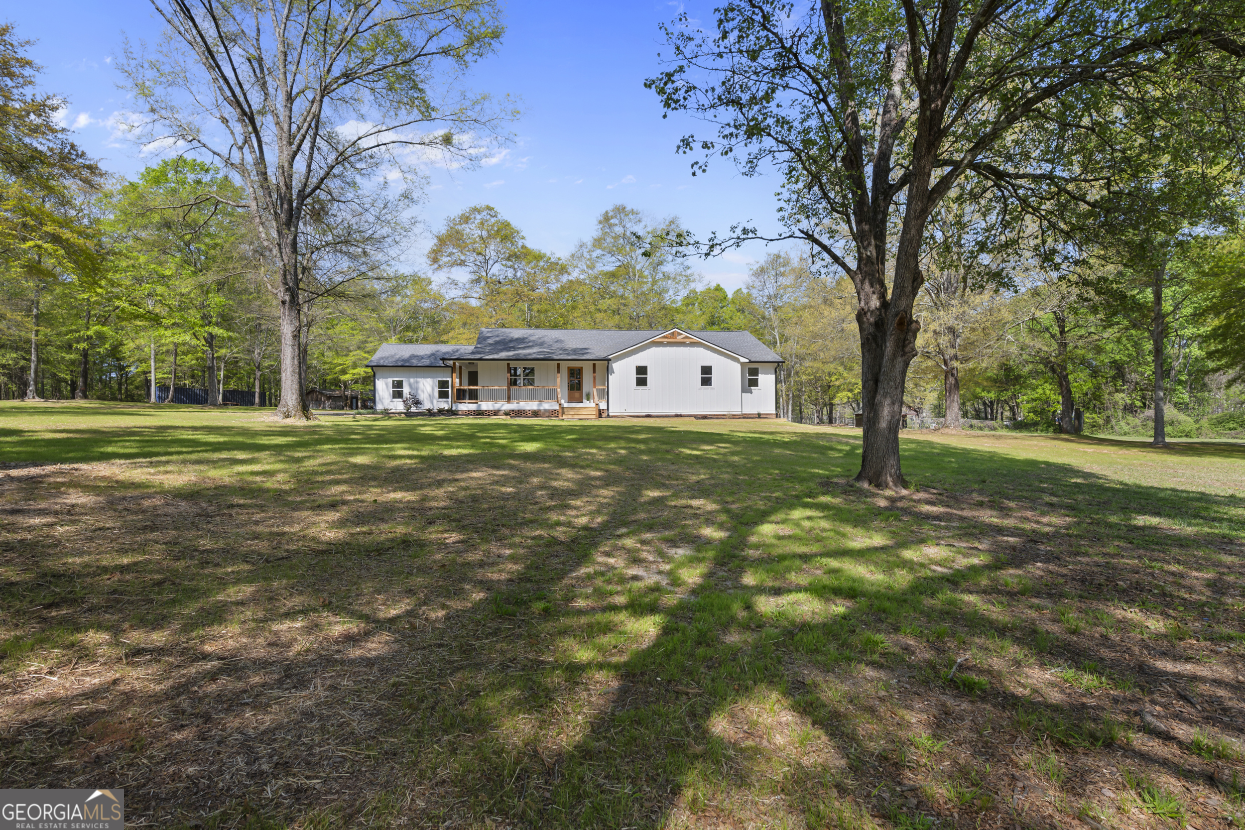 401 Coleman Drive Property Photo 1