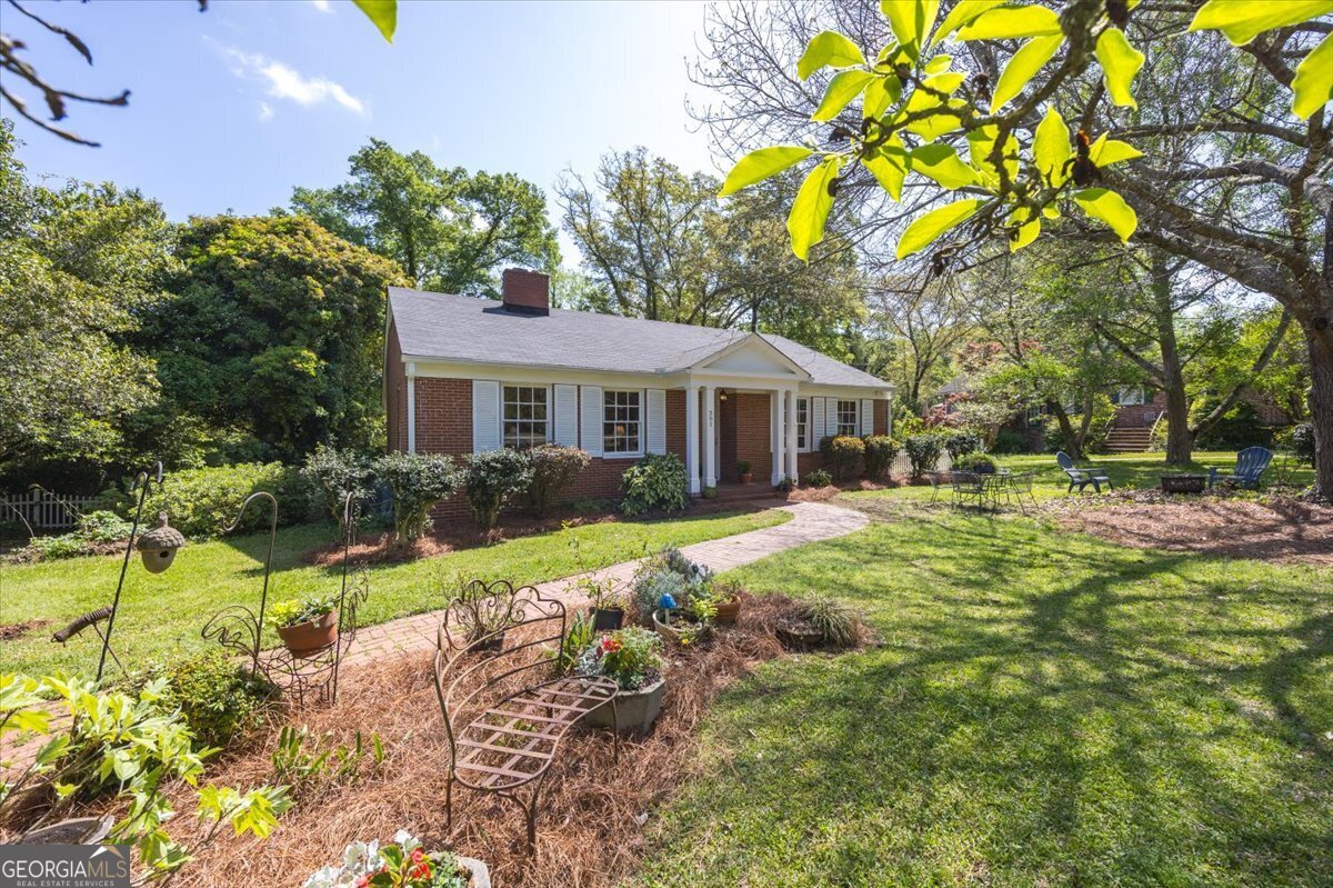 501 Pinecrest Road Property Photo 2