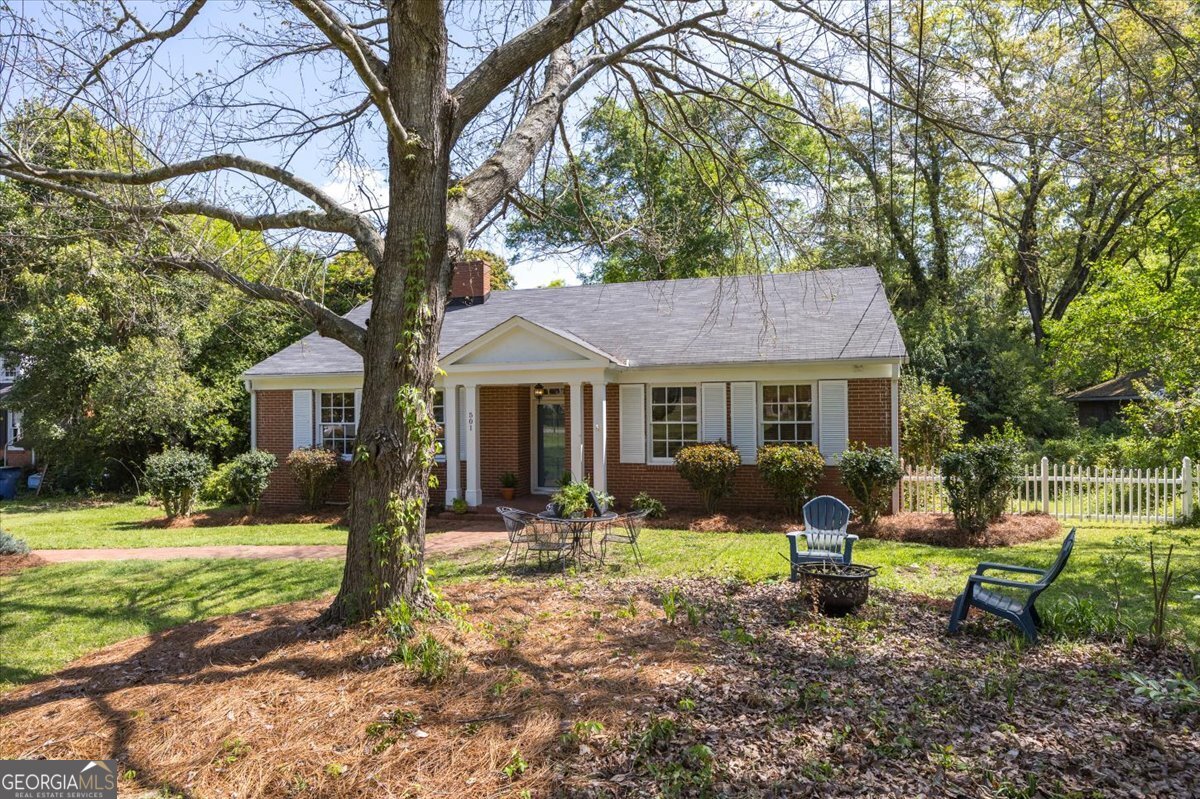 501 Pinecrest Road Property Photo 3