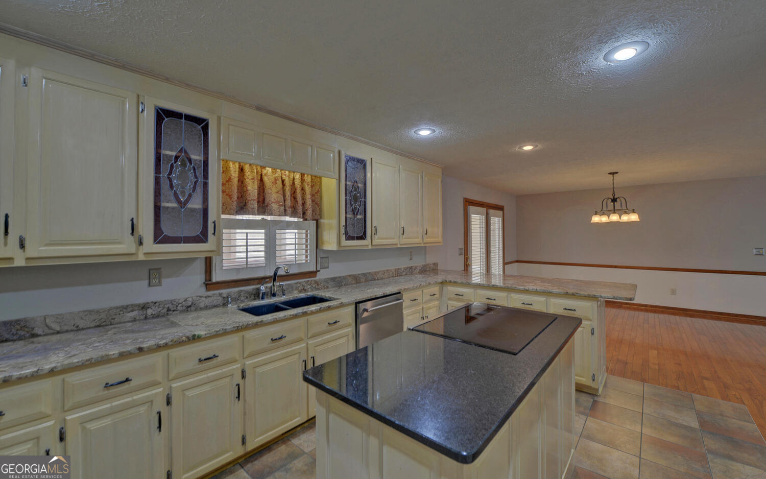 197 Woodland Way Property Photo 11