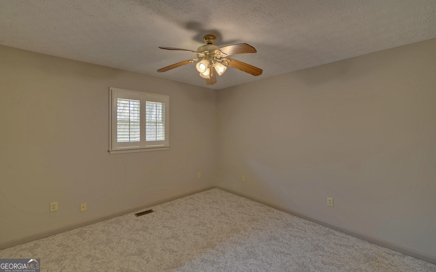 197 Woodland Way Property Photo 35