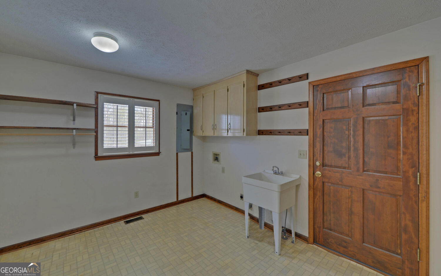 197 Woodland Way Property Photo 38