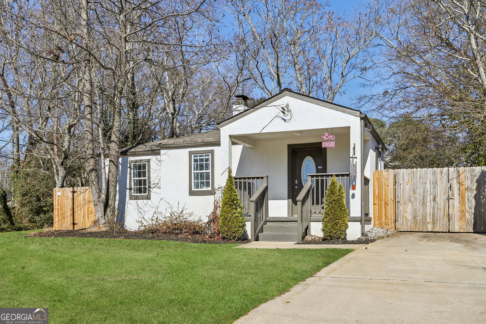1858 Flat Shoals Road Se Property Photo 1