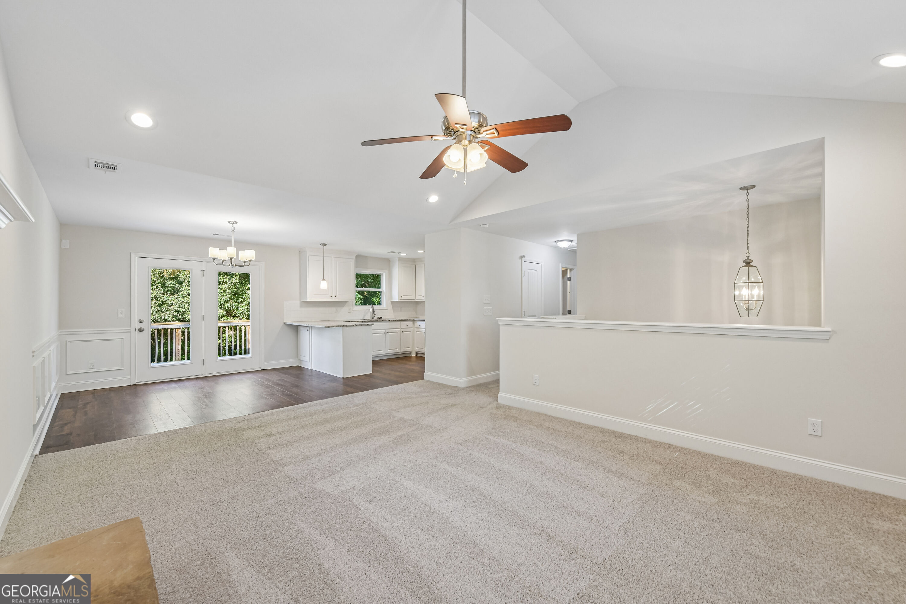 3983 Fraser Circle Property Photo 4