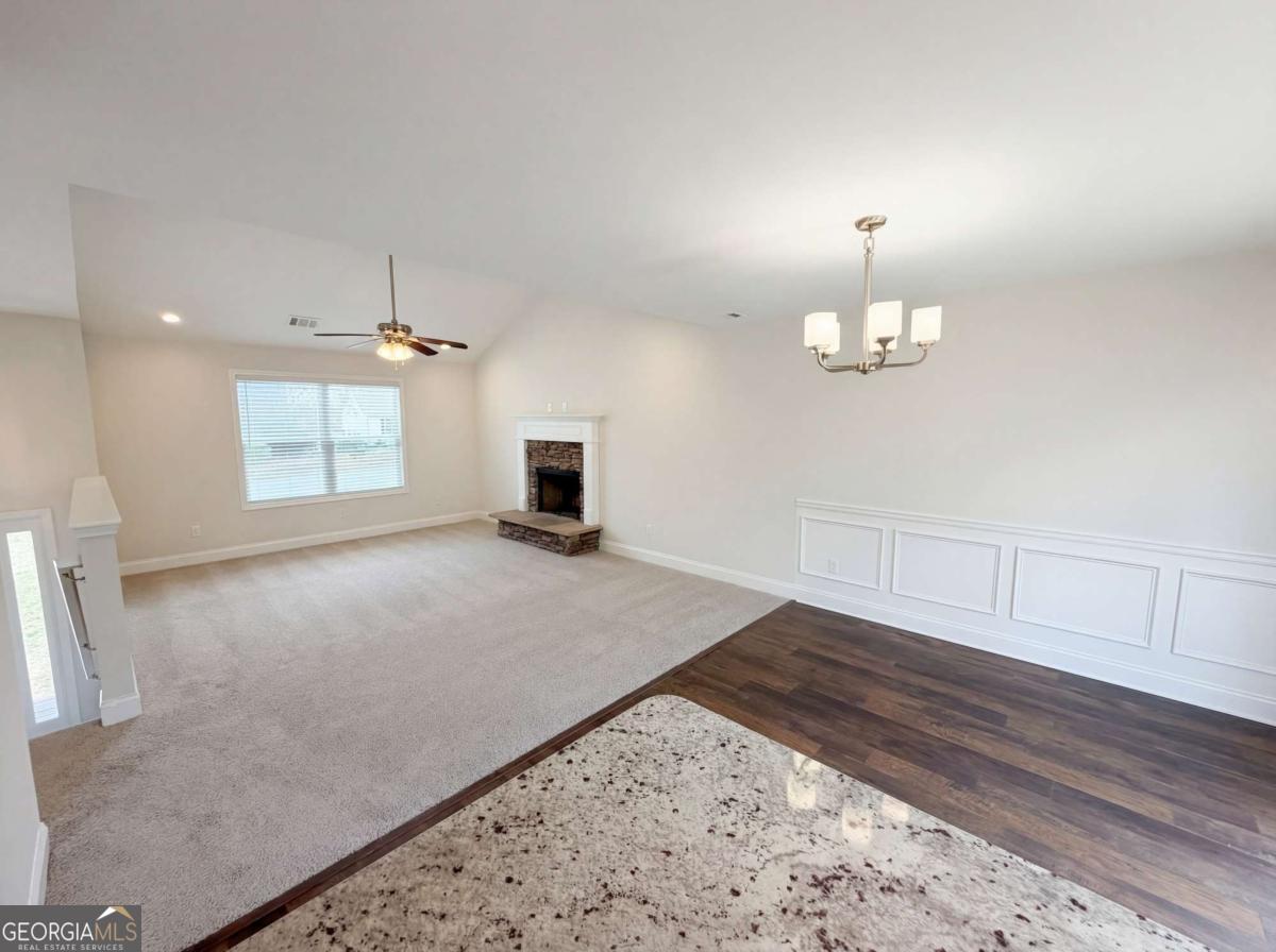 3983 Fraser Circle Property Photo 6