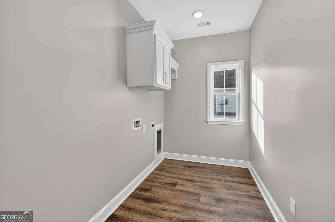 77 Silver Bluff Drive Property Photo 15