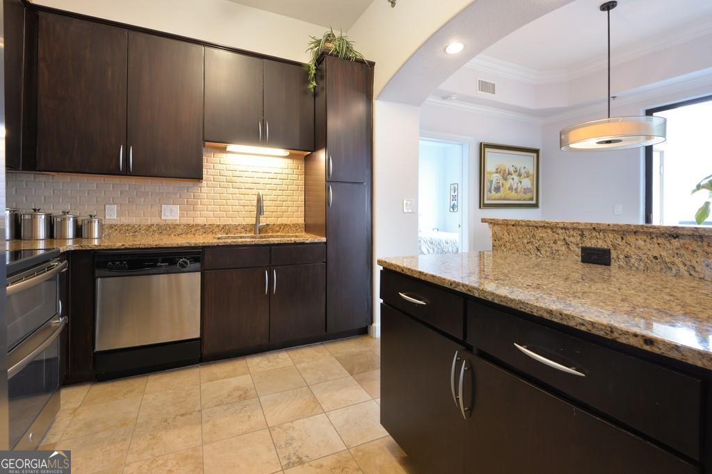 3445 Stratford Road Ne # 2404 Property Photo 12