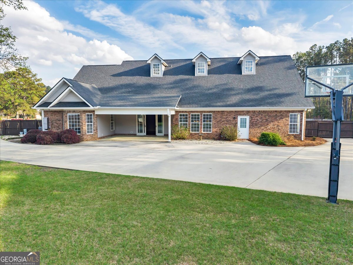 32 Willow Lake Drive Property Photo 33