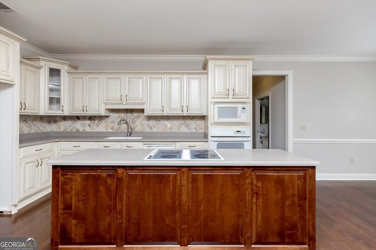 32 Willow Lake Drive Property Photo 59