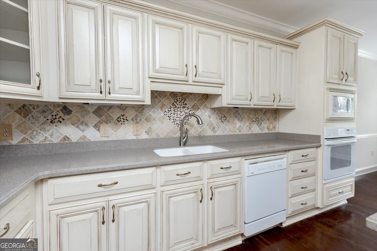 32 Willow Lake Drive Property Photo 60