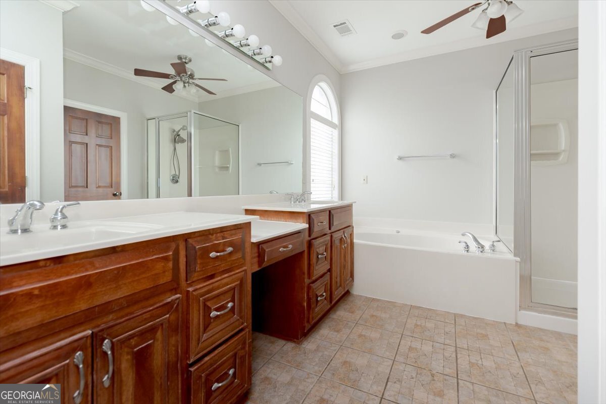 32 Willow Lake Drive Property Photo 69