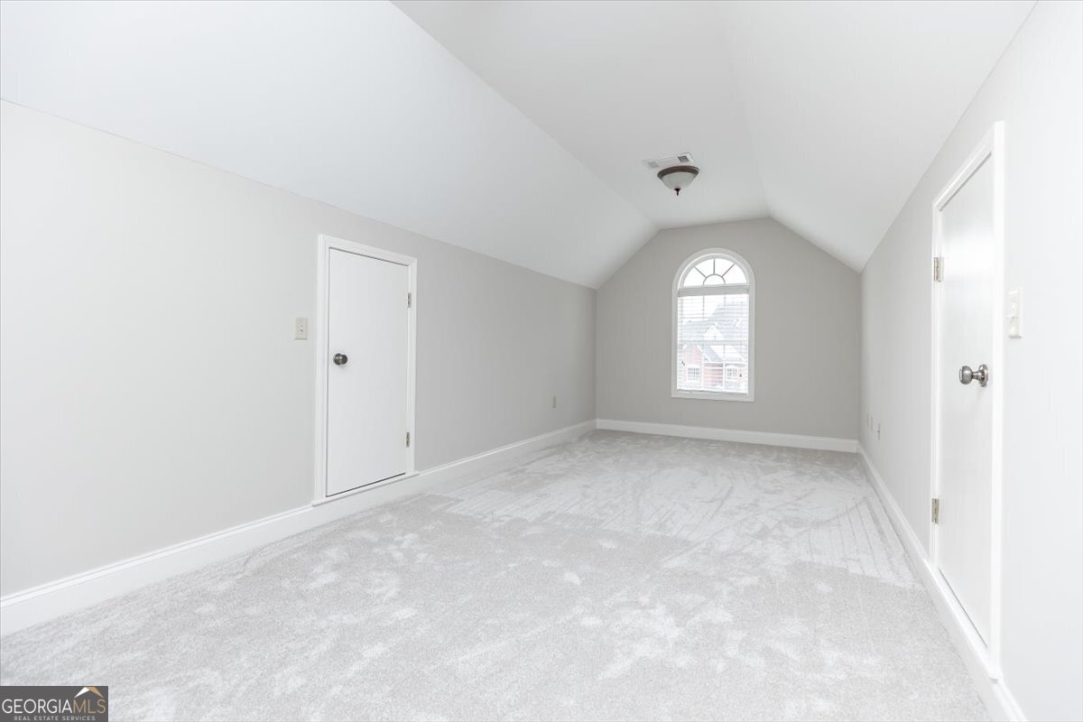 32 Willow Lake Drive Property Photo 85