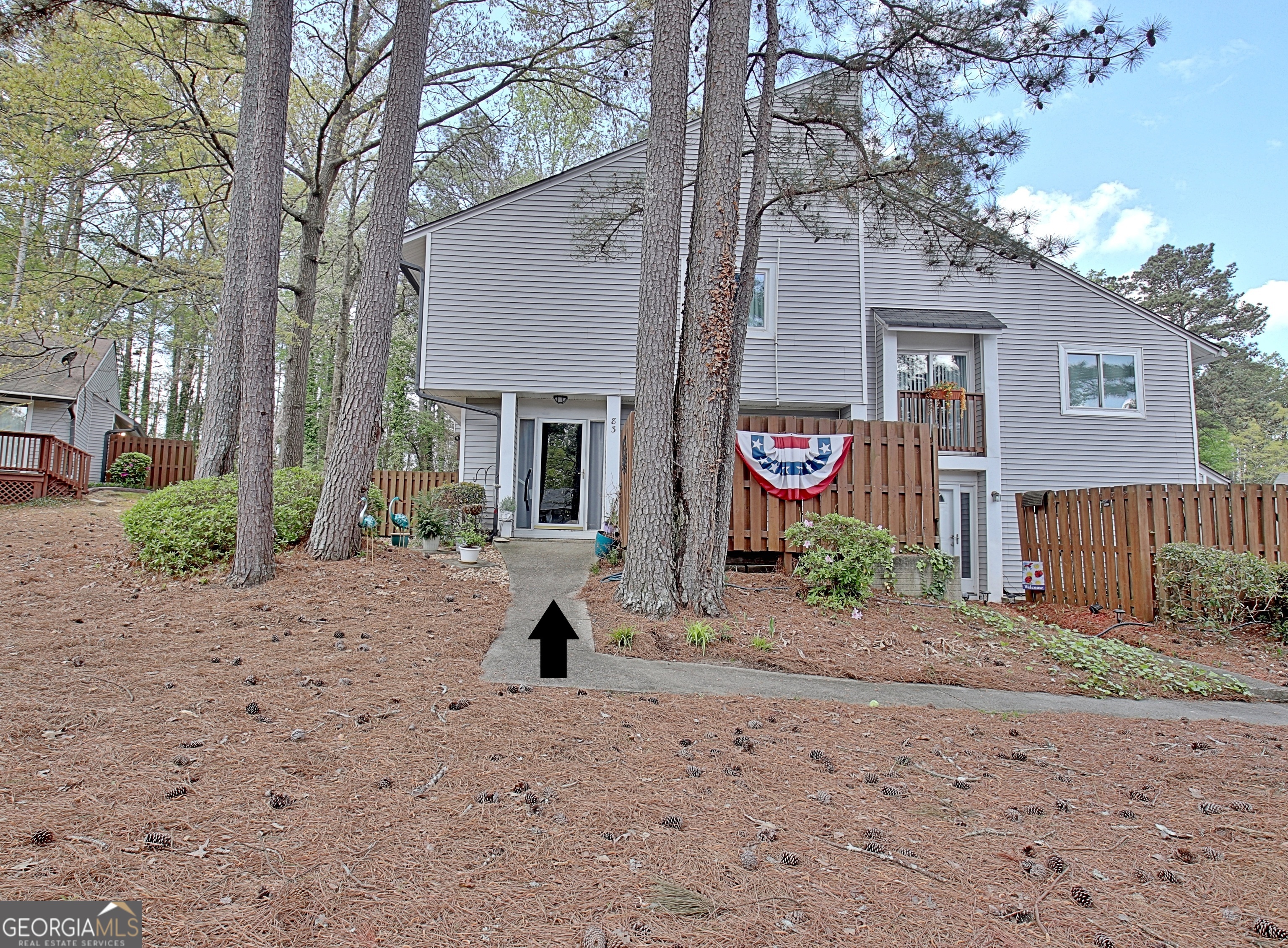 83 Twiggs Corner