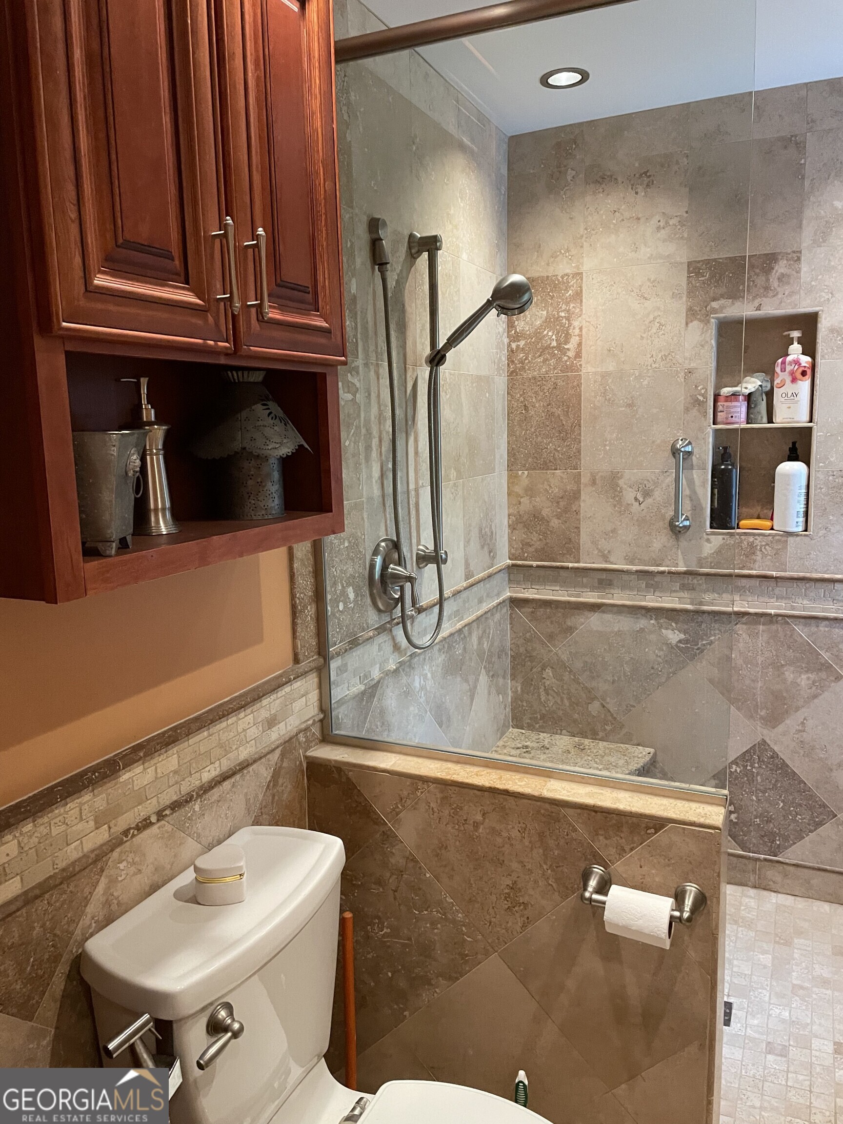 3666 Lakewood Court # B Property Photo 7