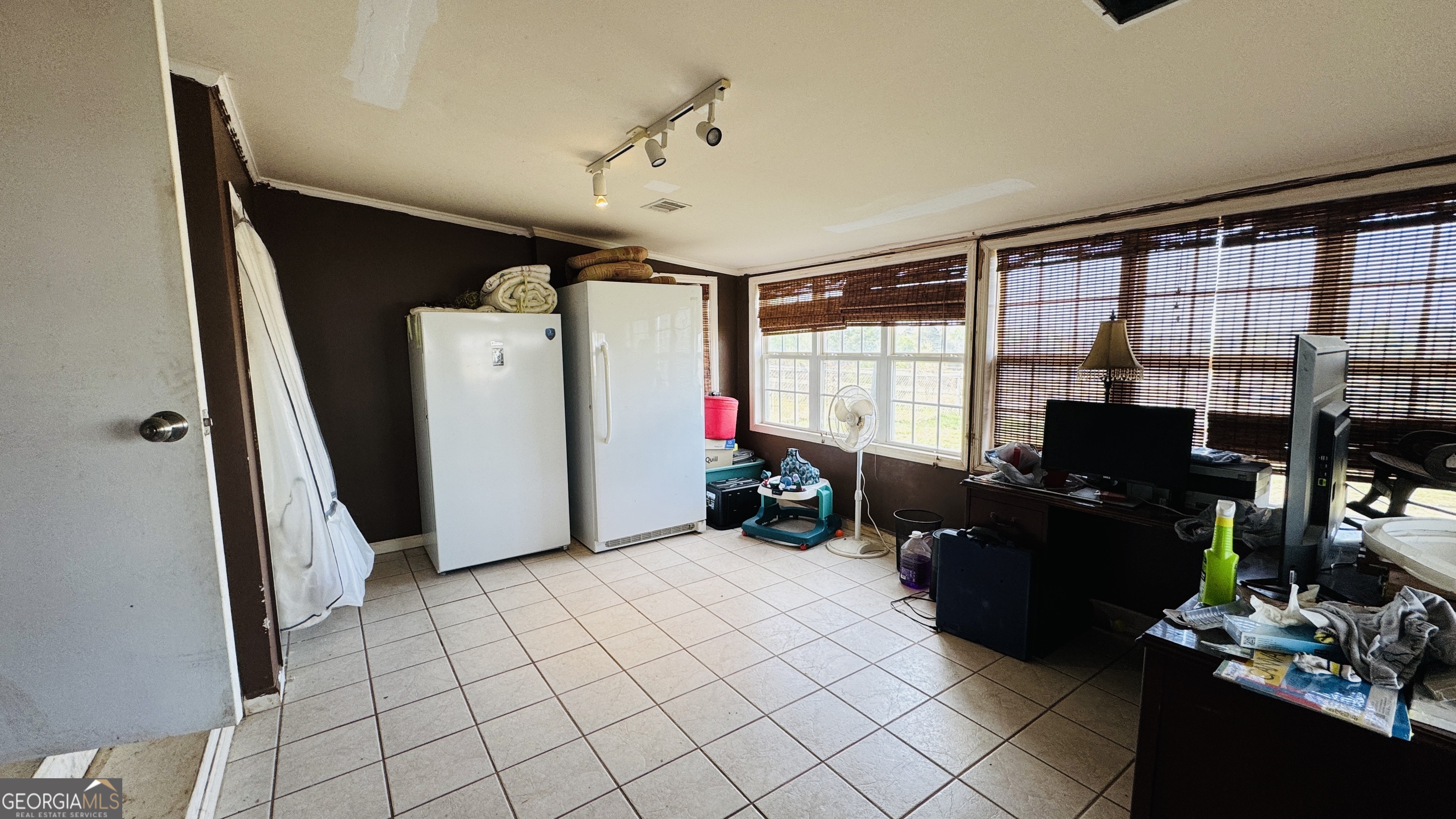 9297 Lynntown Road Property Photo 32