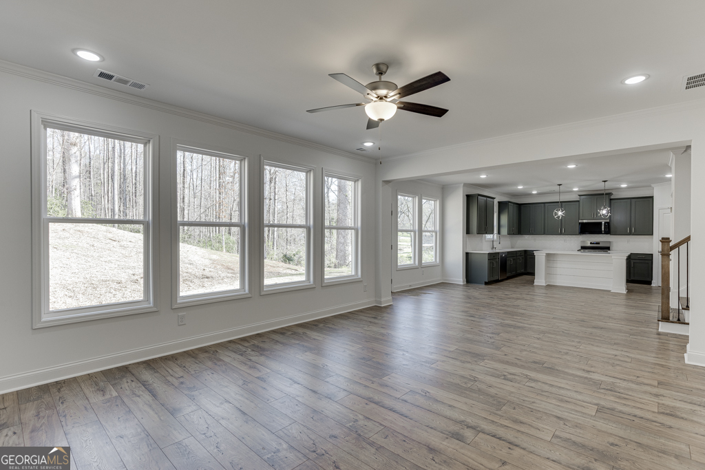 1003 Lakeview Property Photo 21