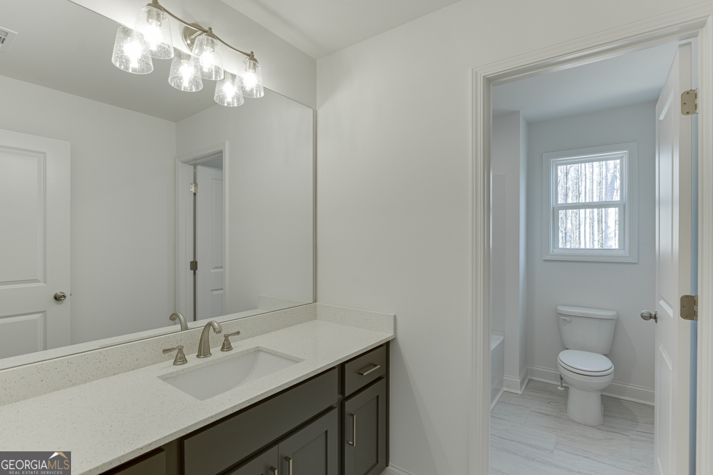 1003 Lakeview Property Photo 29