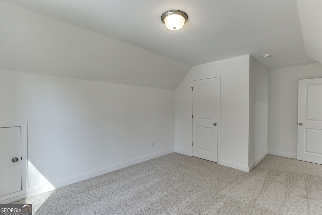 1003 Lakeview Property Photo 32