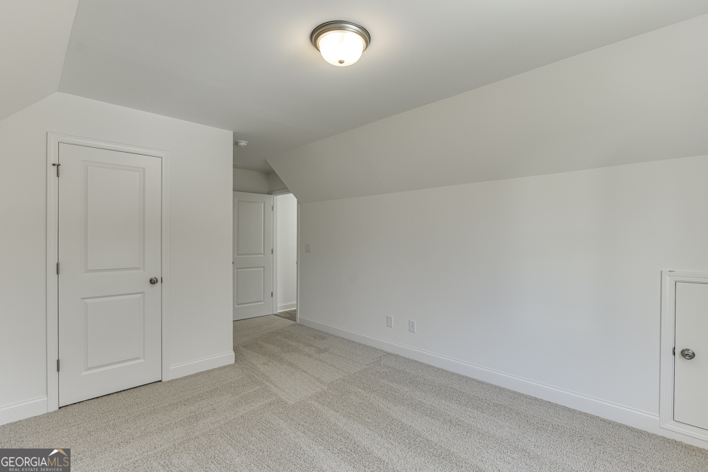 1003 Lakeview Property Photo 33