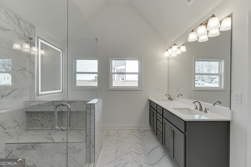 1003 Lakeview Property Photo 42