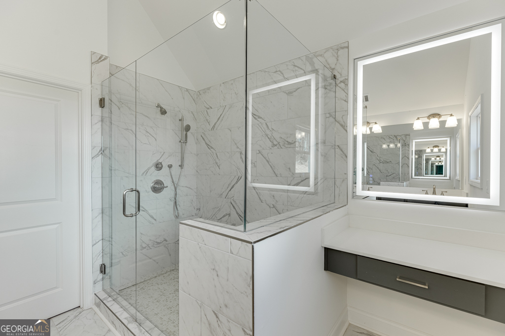 1003 Lakeview Property Photo 43