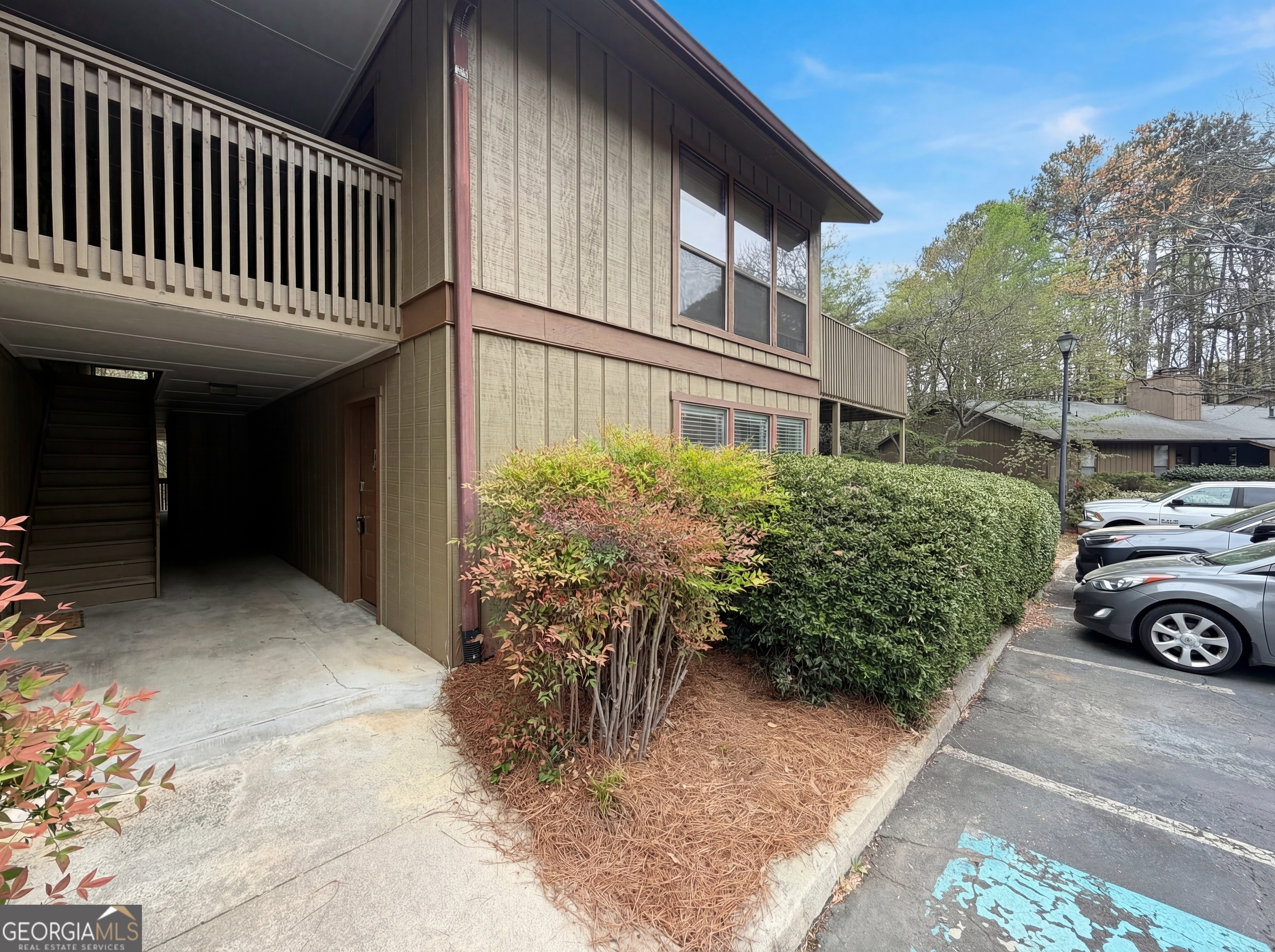 1013 Dunbar Drive Property Photo 1