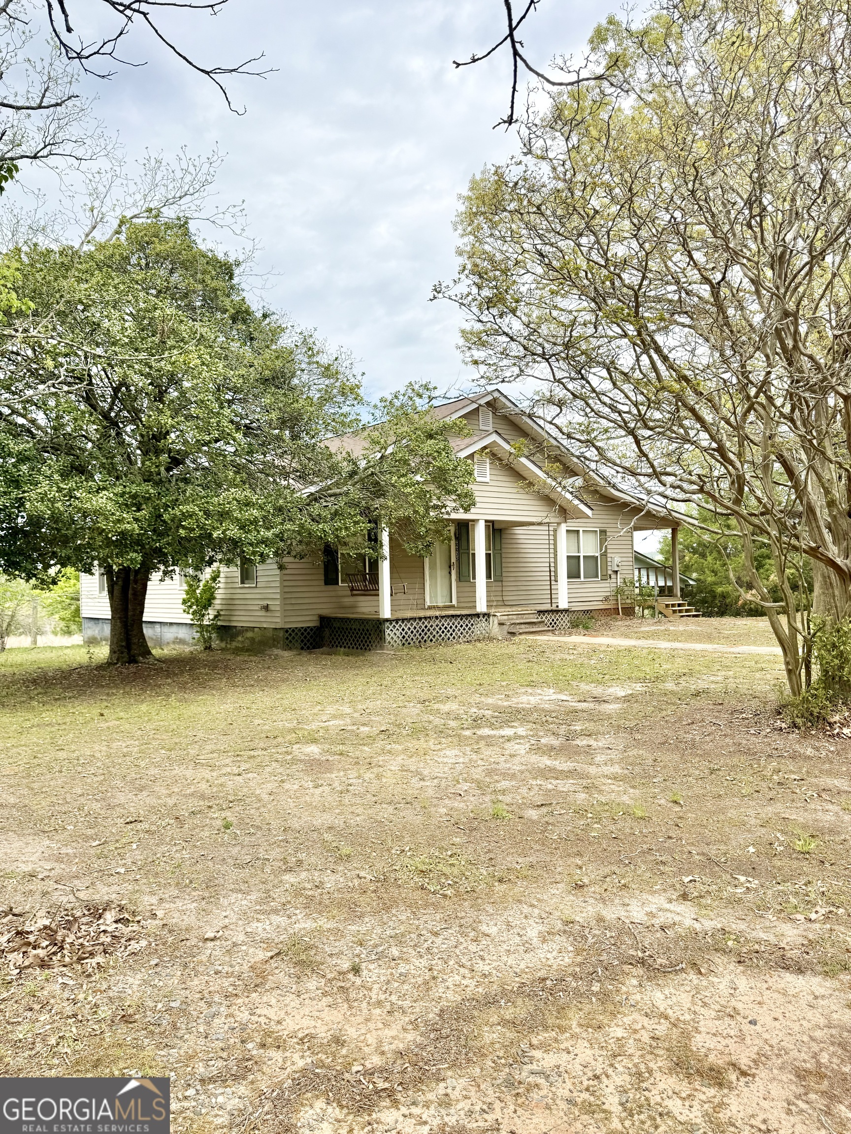 2235 Long Branch Road Property Photo 4