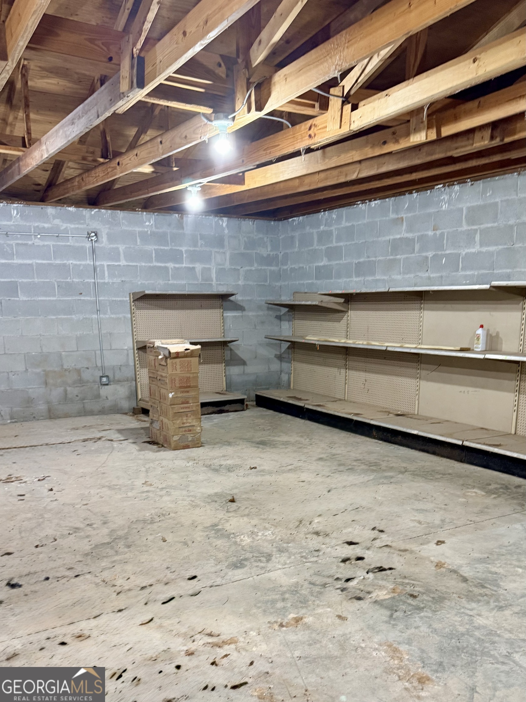 2235 Long Branch Road Property Photo 10