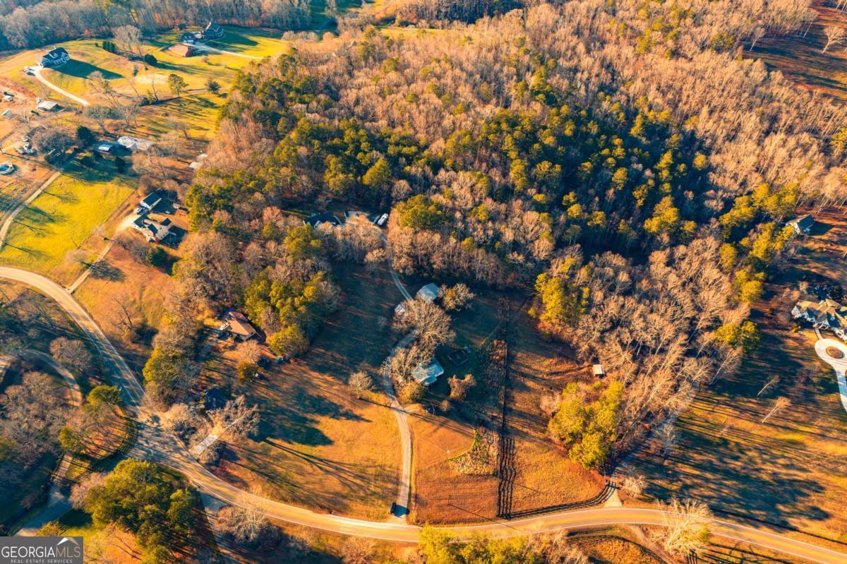 873 Long Road Property Photo 3